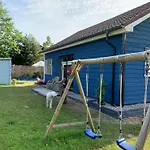Mit Garten- Grill Und Terrasse By Interhome * Julianadorp