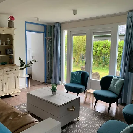 Mit Garten- Grill Und Terrasse By Interhome