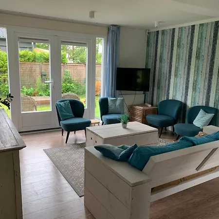 Mit Garten- Grill Und Terrasse By Interhome Julianadorp