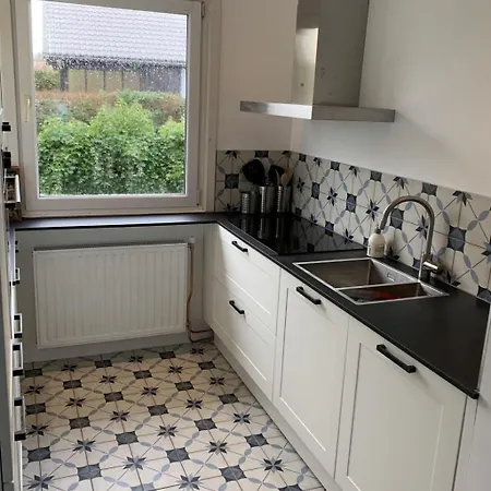 Mit Garten- Grill Und Terrasse By Interhome