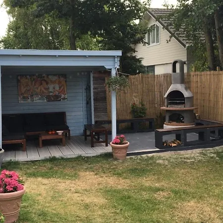 度假居 Mit Garten- Grill Und Terrasse By Interhome